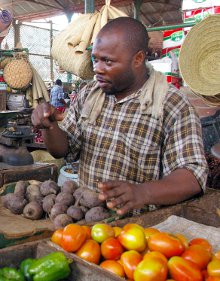 A market in Mombasa, Kenya. It is important for exporters to learn how business in Africa works. A market in Mombasa, Kenya. It is important for exporters to learn how business in Africa works.