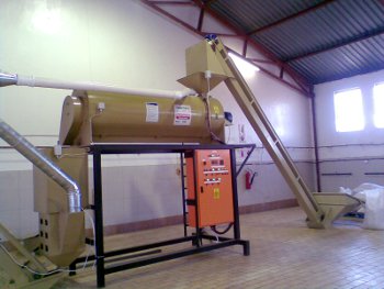 Roastech's equipment enables farmers and entrepreneurs to add value to seeds and nuts. Roastech's equipment enables farmers and entrepreneurs to add value to seeds and nuts.