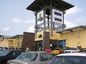 accra_mall300
