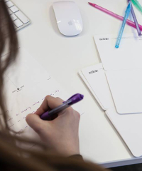 Since their first customer, the Yuppiechef team has been sending personalised, handwritten thank you notes to every customer who places an order.