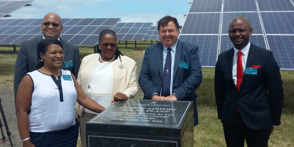 George mayor Charles Standers (back left), Transport Minister Dipuo Peters, Transport and Public Works MEC Donald Grant and ACSA chairperson Skhumbuzo Macozoma.