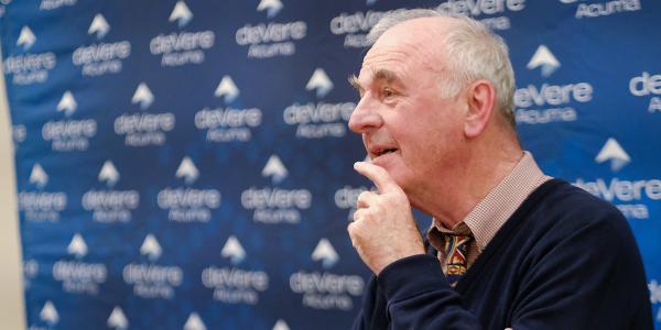 Renowned scenario planner, Clem Sunter, highlights various red flags that investors in South Africa should keep an eye on.