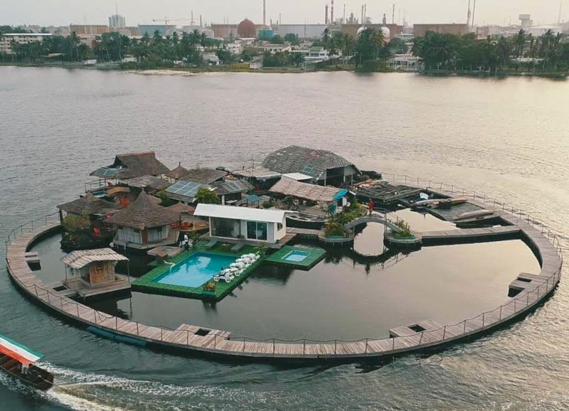 This entrepreneur built an island resort out of plastic waste