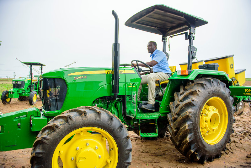 Hello-Tractor-image-two.jpg